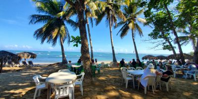Estrella del mar restaurant in Costambar beach