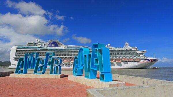 Amber Cove cruise ship arrivals